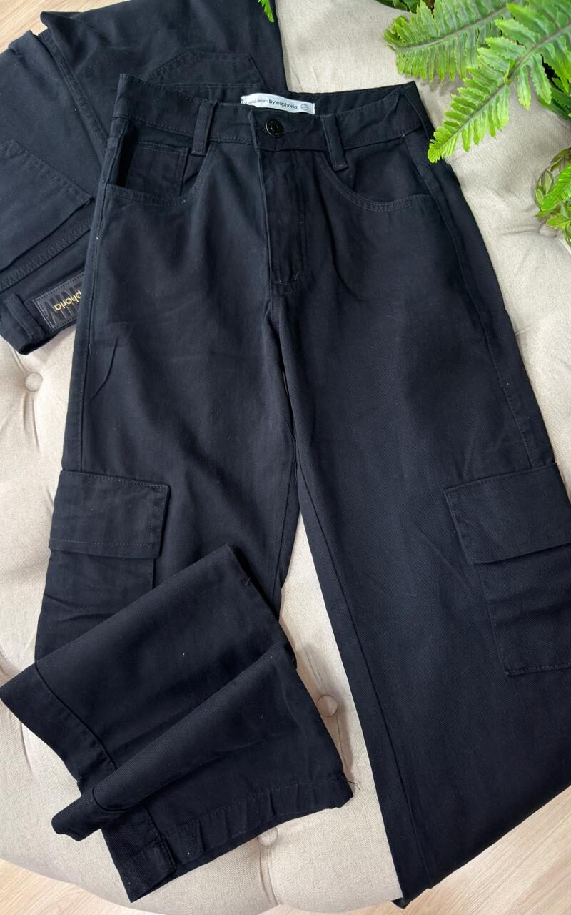 calça wid leg cargo preta 000710